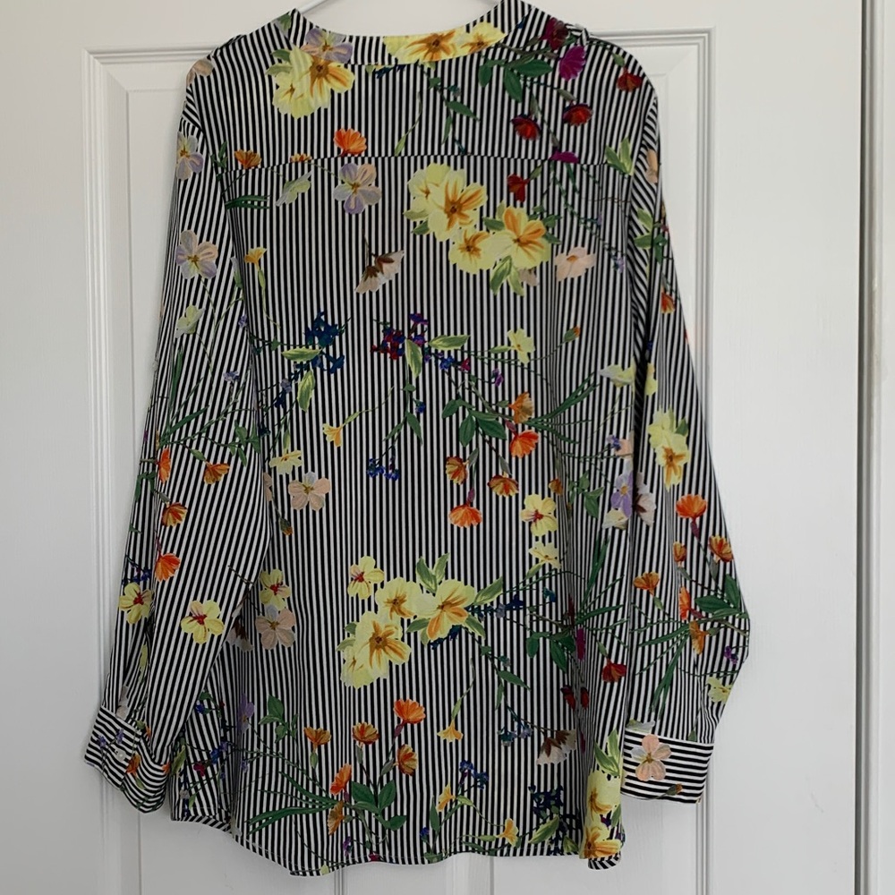 Calvin Klein Blouse - Picture 2 of 10